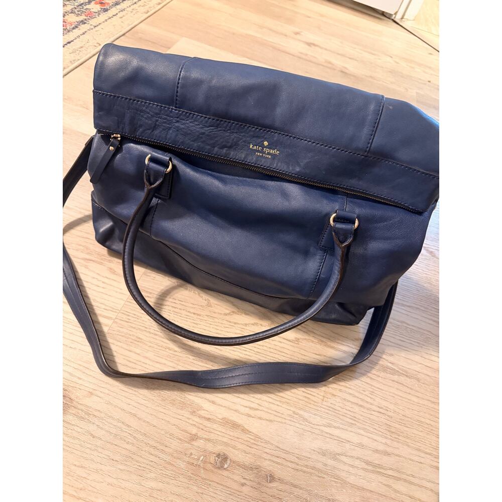Kate Spade New York large tote or weekender bag Navy 
with gold-tone hardware - Picture 5 of 8